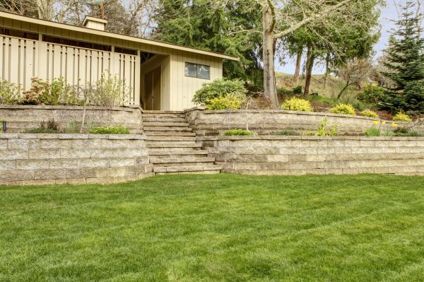 Retaining Wall Construction in Des Moines