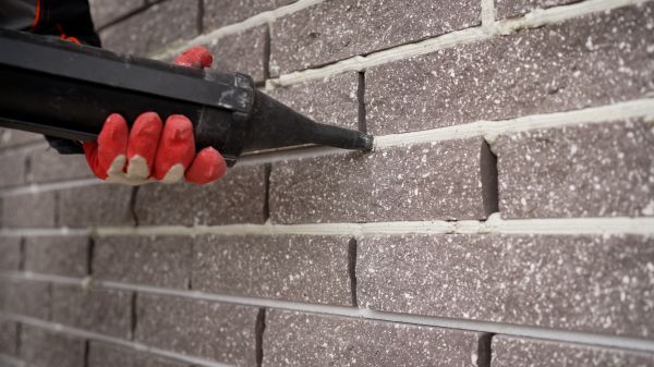 Masonry Tuckpointing in Des Moines