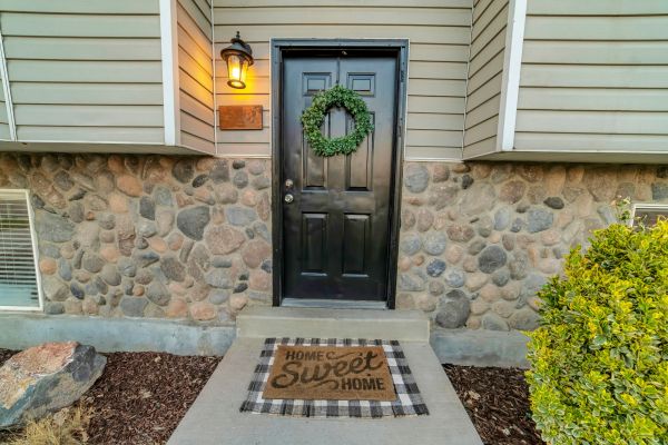 Stone Siding Replacement in Des Moines