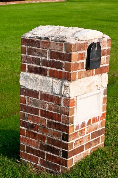 Brick Mailbox Installation in Des Moines