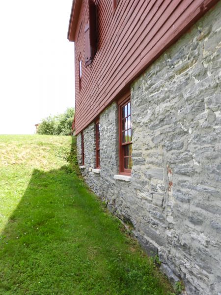 Stone Foundation Installation in Des Moines